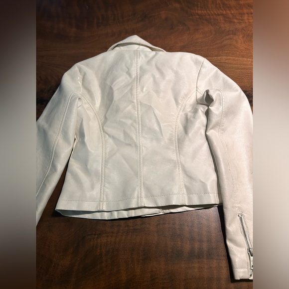 C&C California Girls Embroidered White Faux Leather Jacket - Picture 7 of 7
